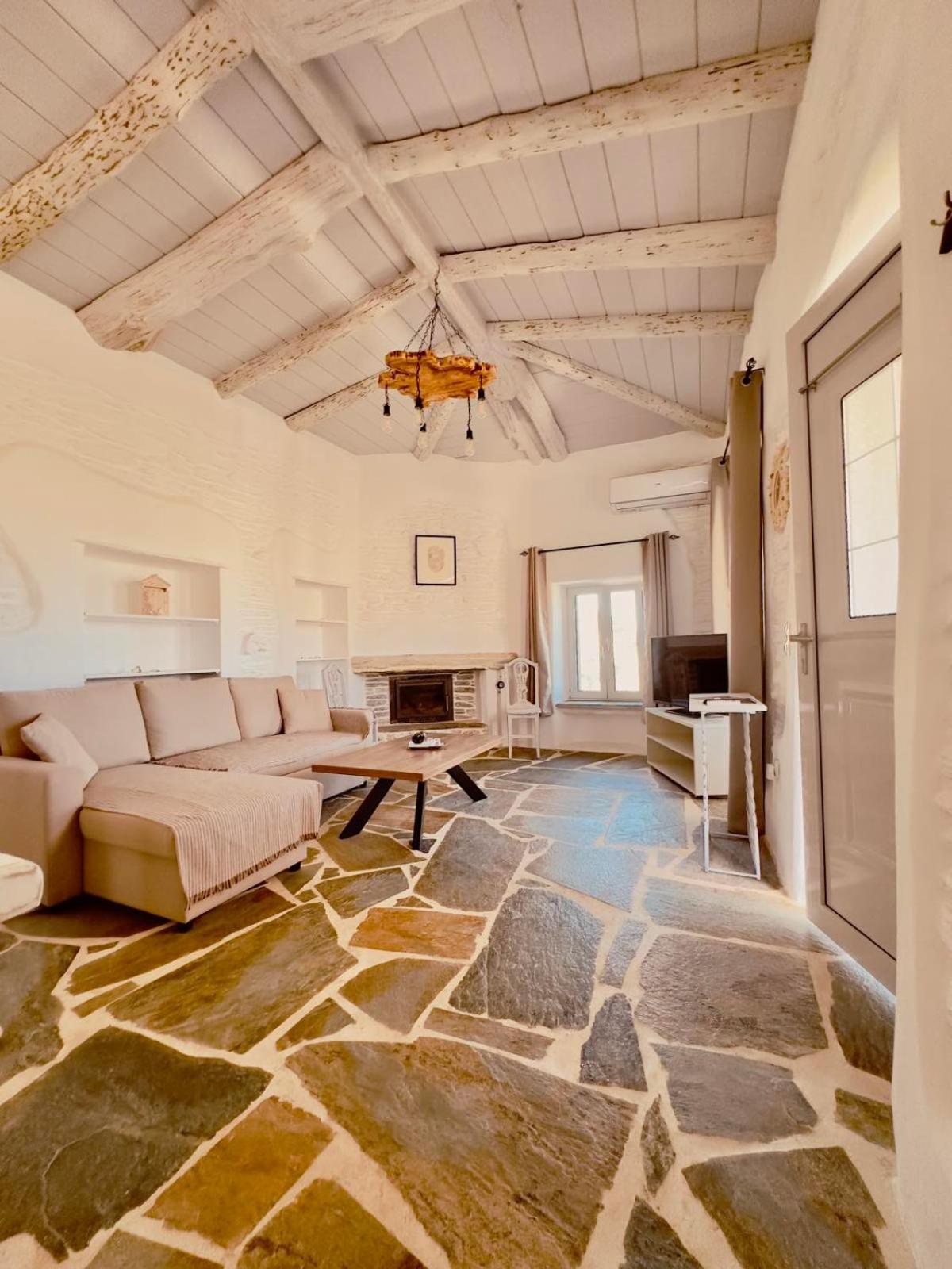 Richie'S Sea View Romantic Residences Ipsila Екстер'єр фото